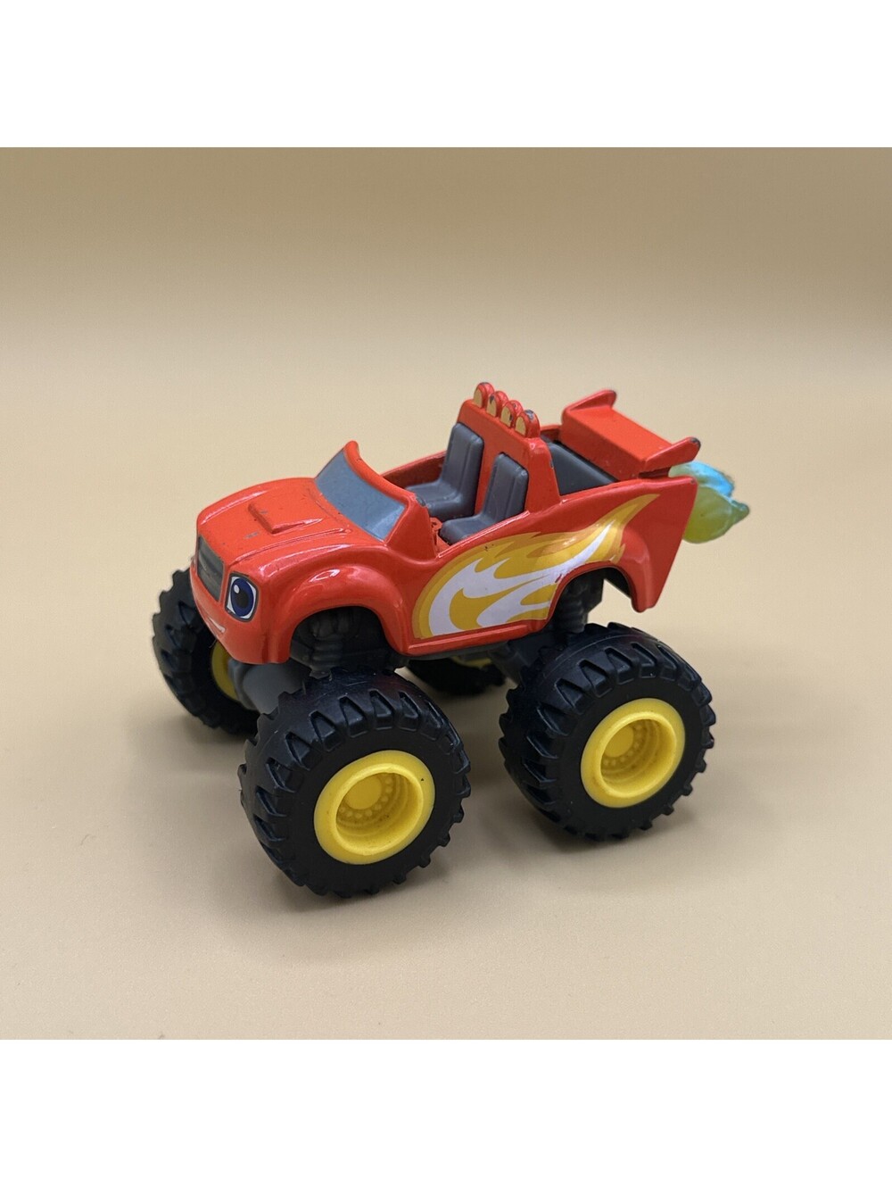 Viacom 2014 Mattel Blaze & the Monster Machines Diecast Blaze Truck w/ FLAMES 🔥